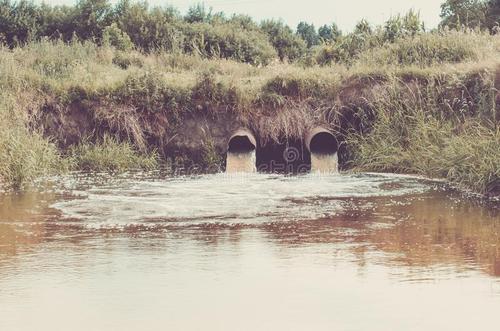黑臭水體底泥原位治理技術研究
